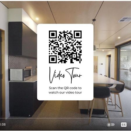 Balfour Cottage Wifi & Parking ลอนเชสตัน ภายนอก รูปภาพ