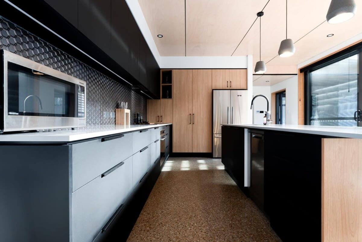 Balfour Cottage Wifi & Parking ลอนเชสตัน ภายนอก รูปภาพ
